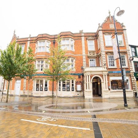 The Royal Hotel Kettering Buitenkant foto