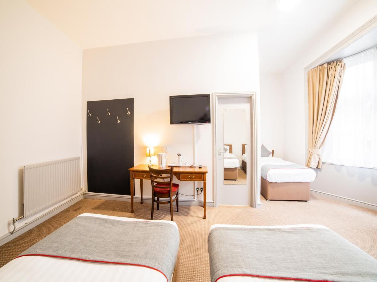 The Royal Hotel Kettering Buitenkant foto